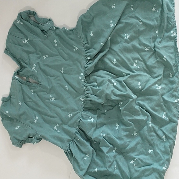 Star dress - Picture 4 of 4